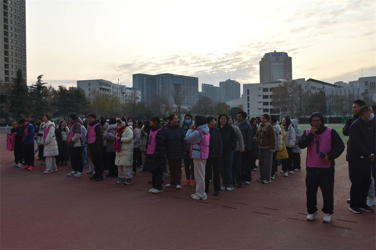 图片1赛前准备.jpg