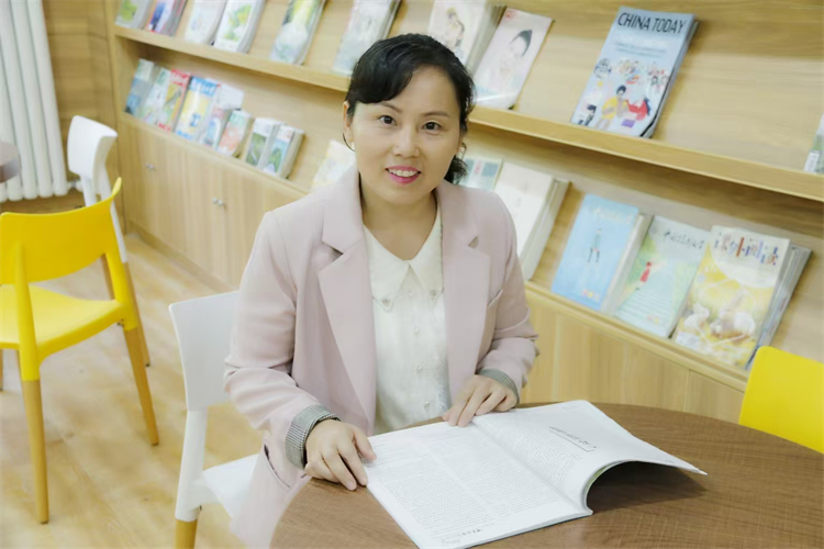 图片：初中部九年级道德与法治组教师齐安敏 .jpg