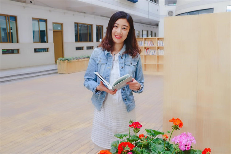 图片：初中部九年级英语组教师宋捷.jpg