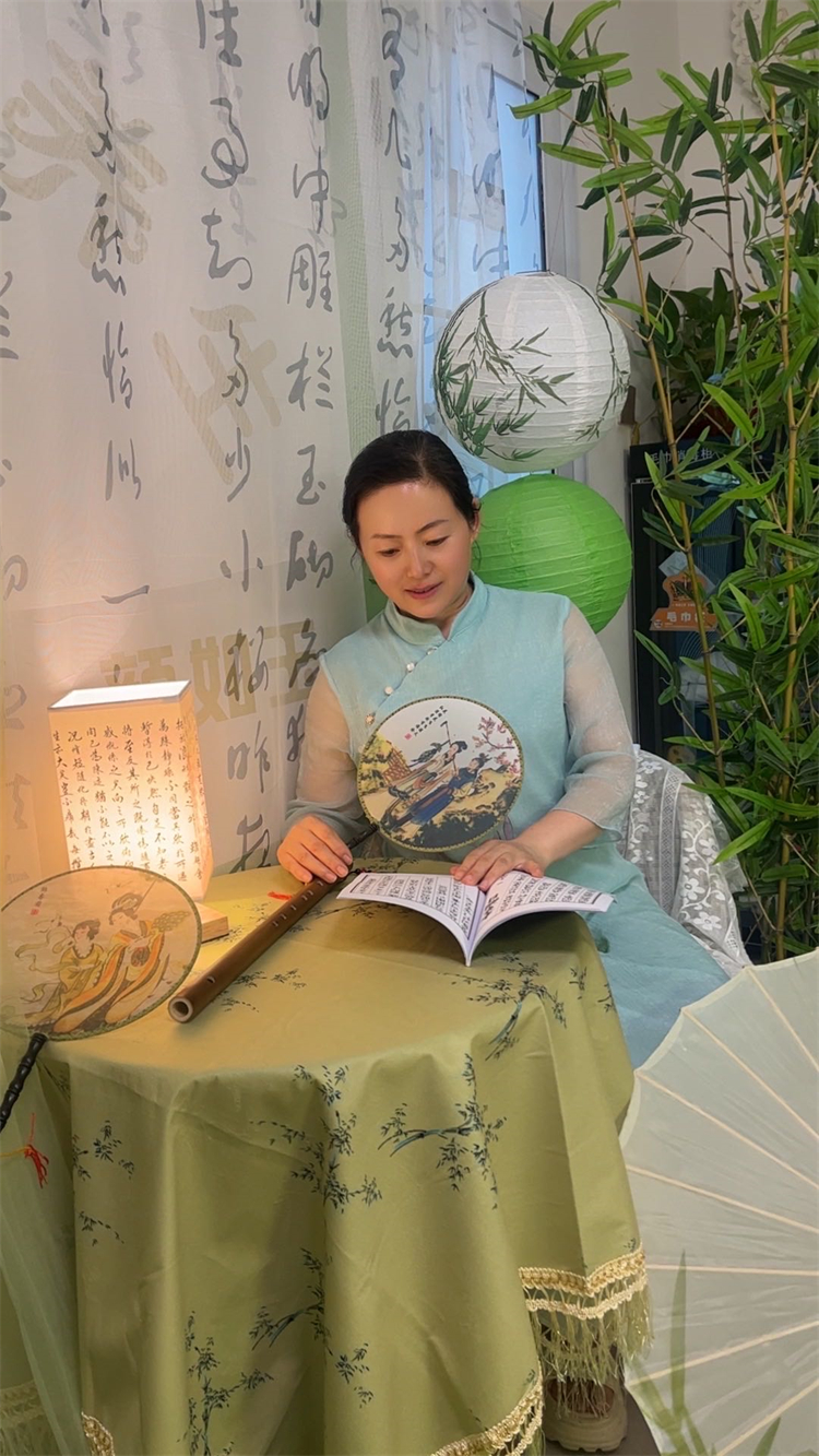 图片：初中部七年级数学组教师曹鑫磊.jpg