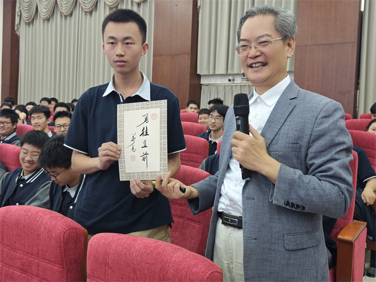 图片四.jpg