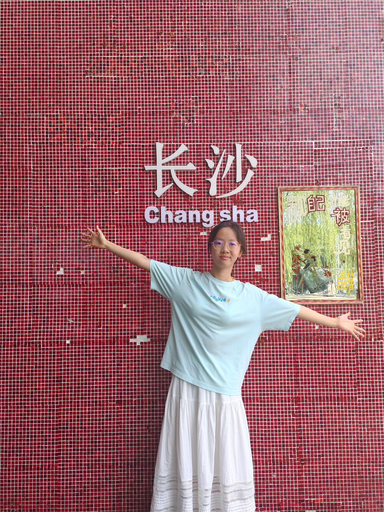 图片3：团队发起人李卓豫.jpg