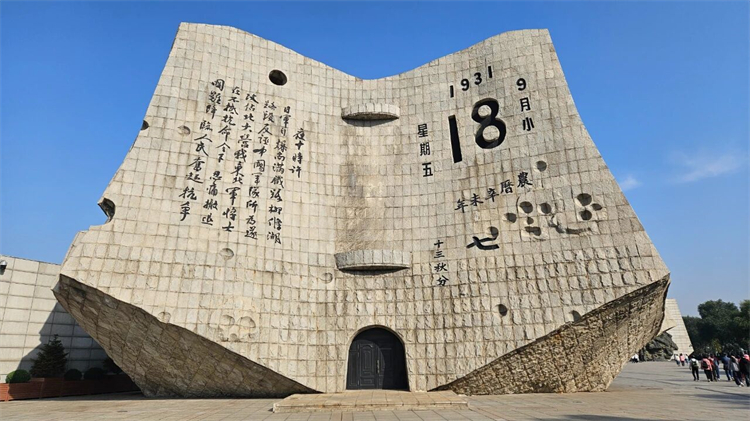 图1.jpg