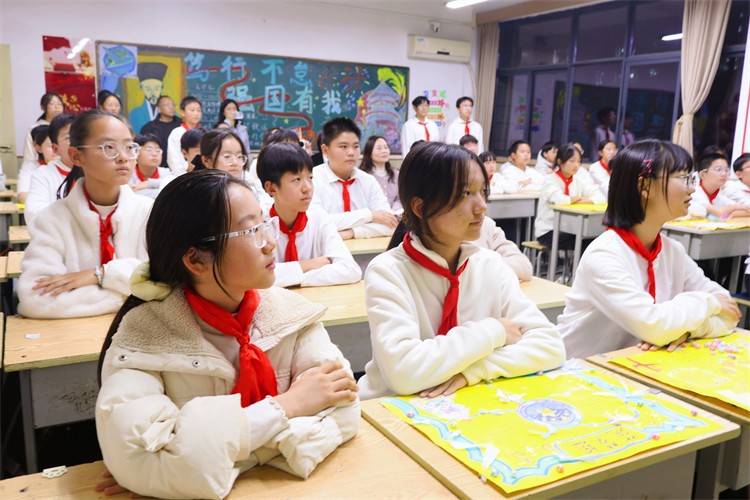 1762219024899712.jpg 图1:活动现场.jpg