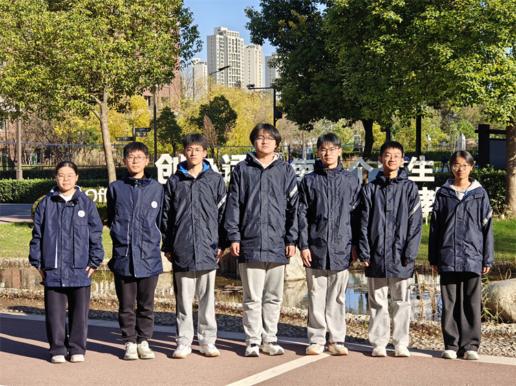 1763966934811906.jpg 图1获奖学生合照.jpg
