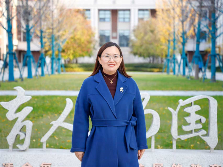 1767749998223177.jpg 卢智娟.jpg