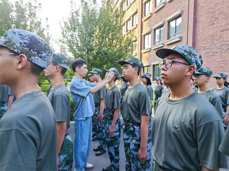 1776389950823308.jpg 图片1坚持,突破自我的极限.jpg