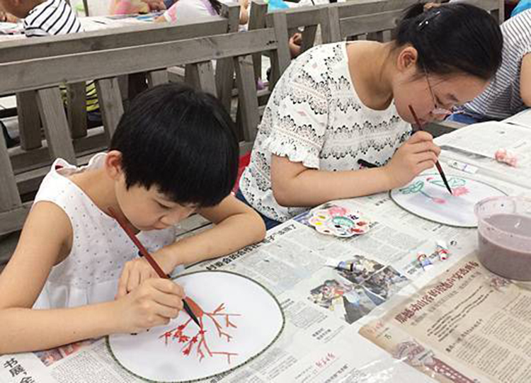 图4：挥毫落墨 (2).jpg