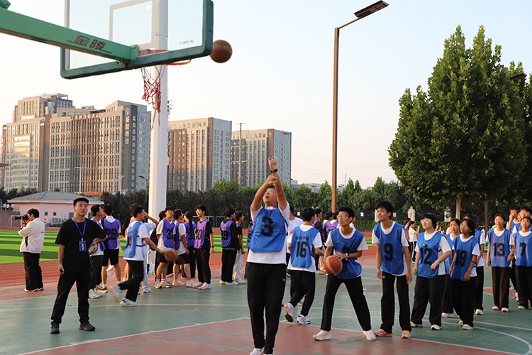 1791428019973150.jpg 图2:篮球投篮接力.JPG