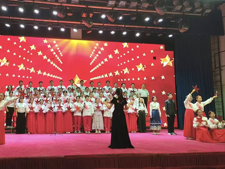 1791441440758966.jpg 图9:《红星歌》.jpg